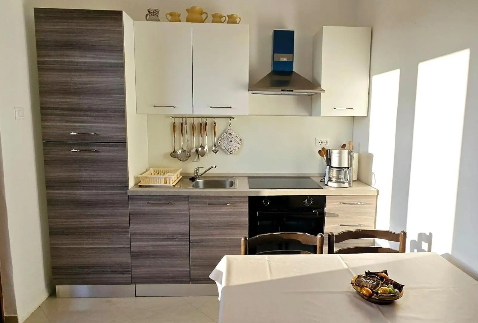 Apartments Morovic ペトルチャネ 0*,  クロアチア